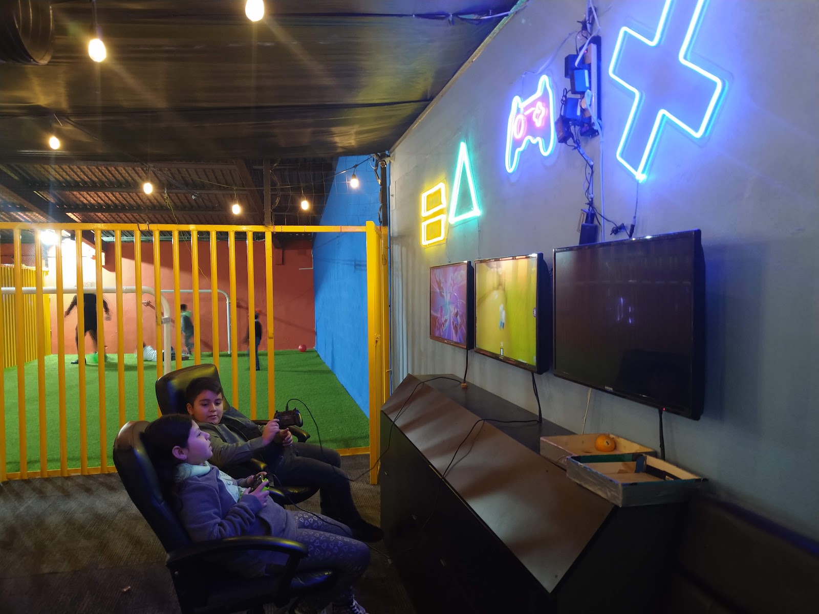 16 Lineas Park