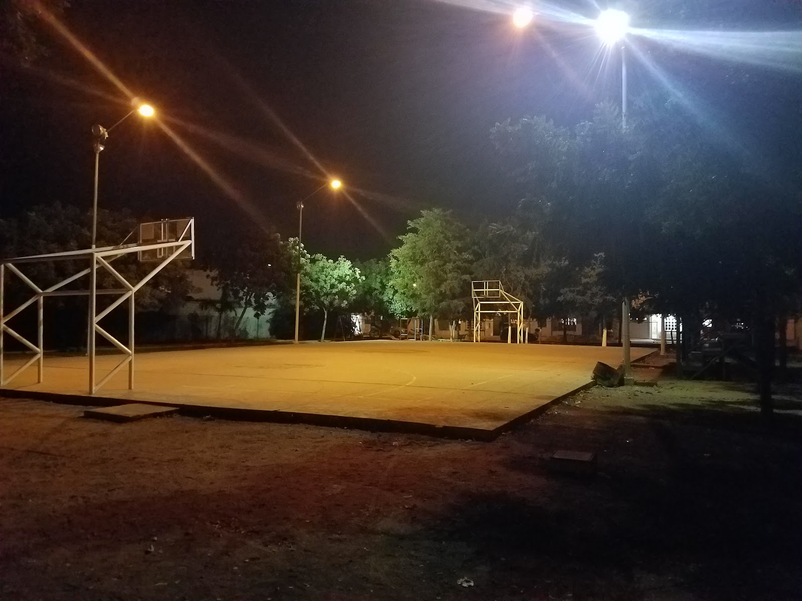 Aaron Irizar sports unit