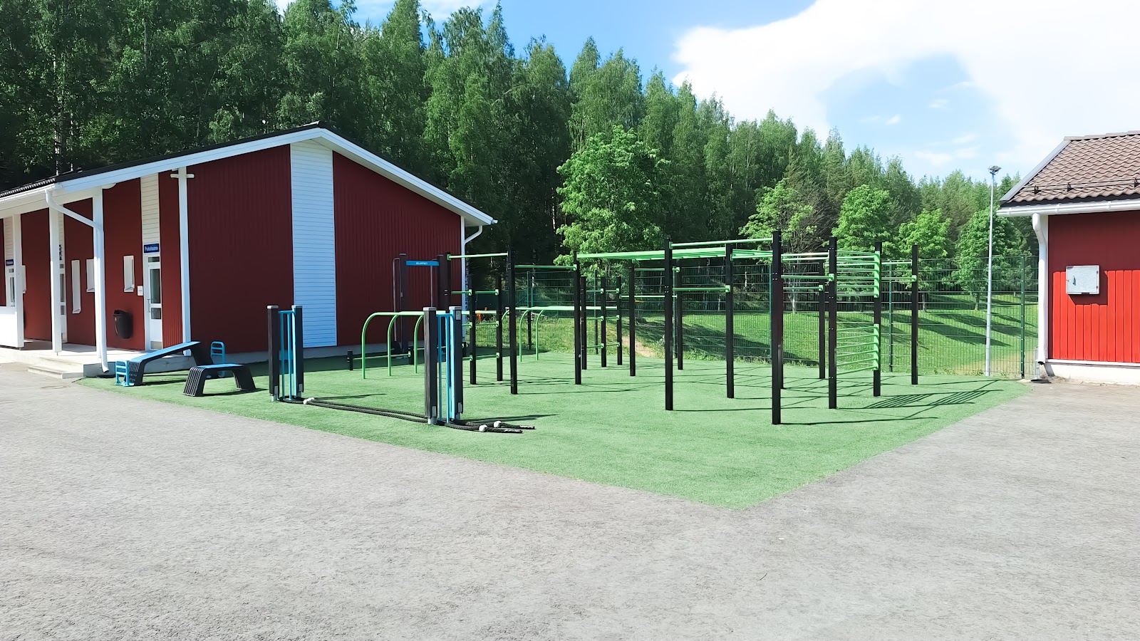 Ahmo Outdoor Gym / street workout