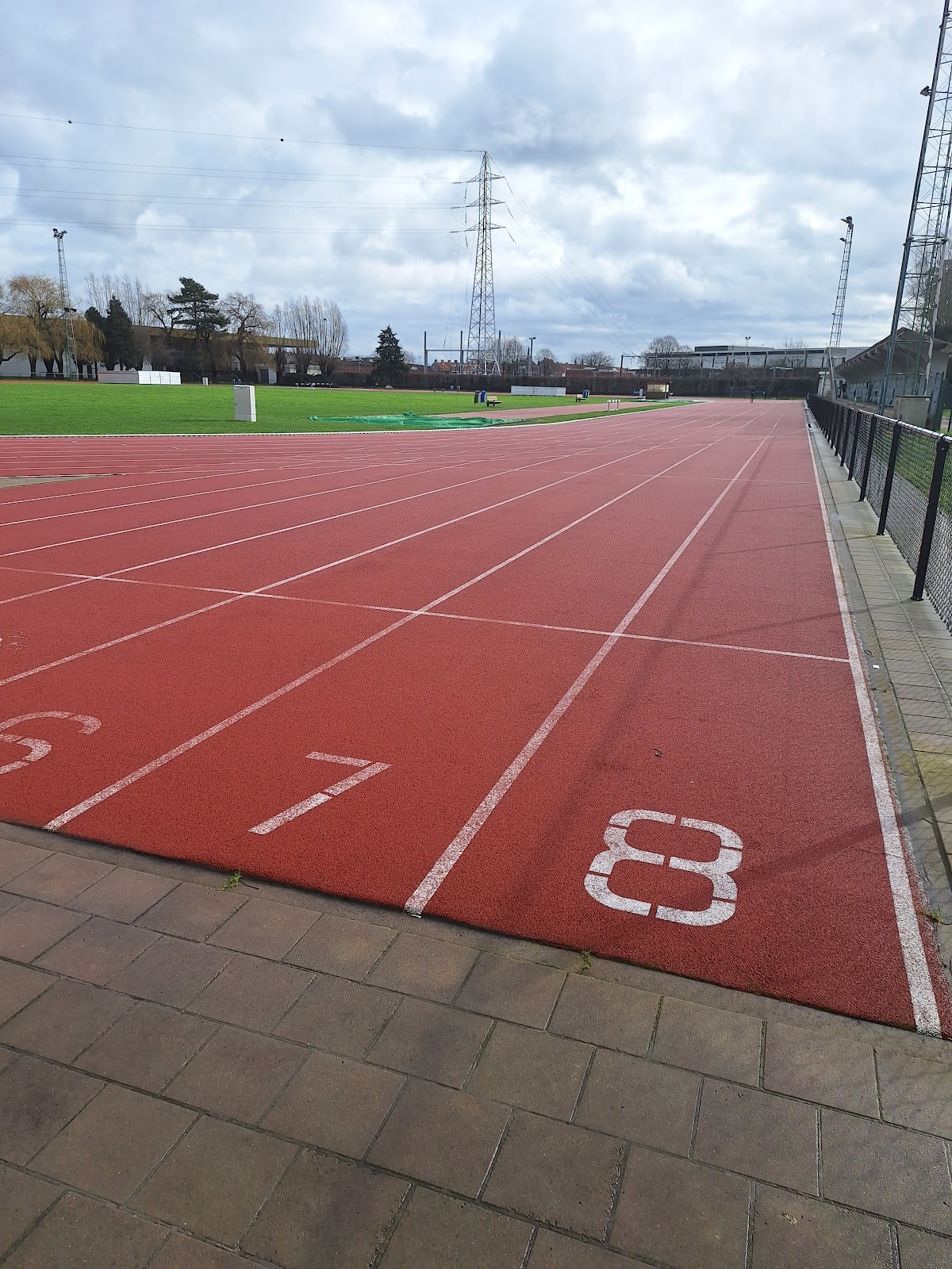 Athletics track Wembley - Kortrijk