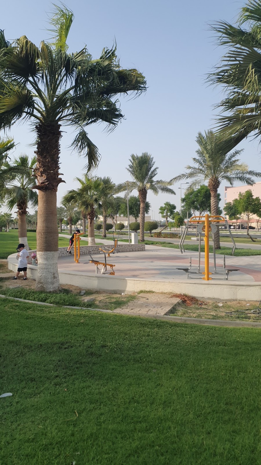 Barwacity Public Fitness 3