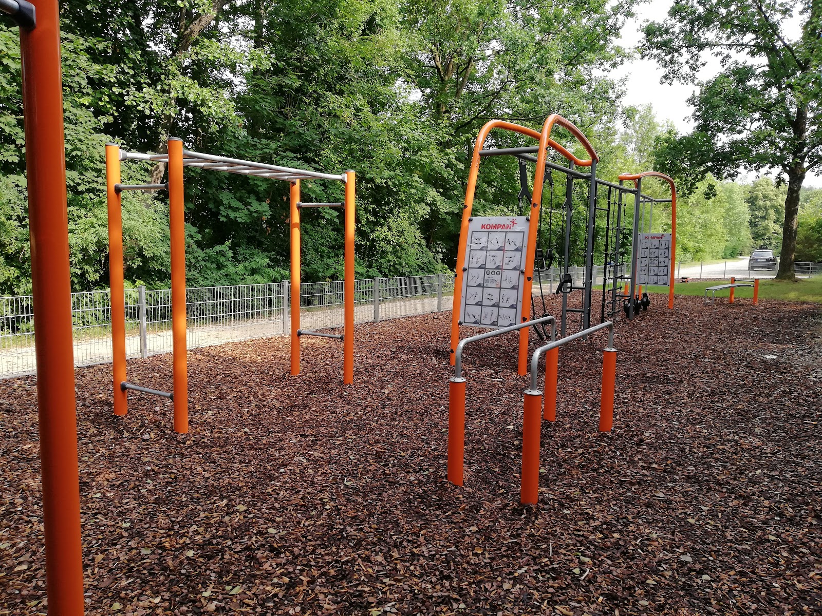 Calisthenics Park Kompan Outdoor Fitnessgeräte