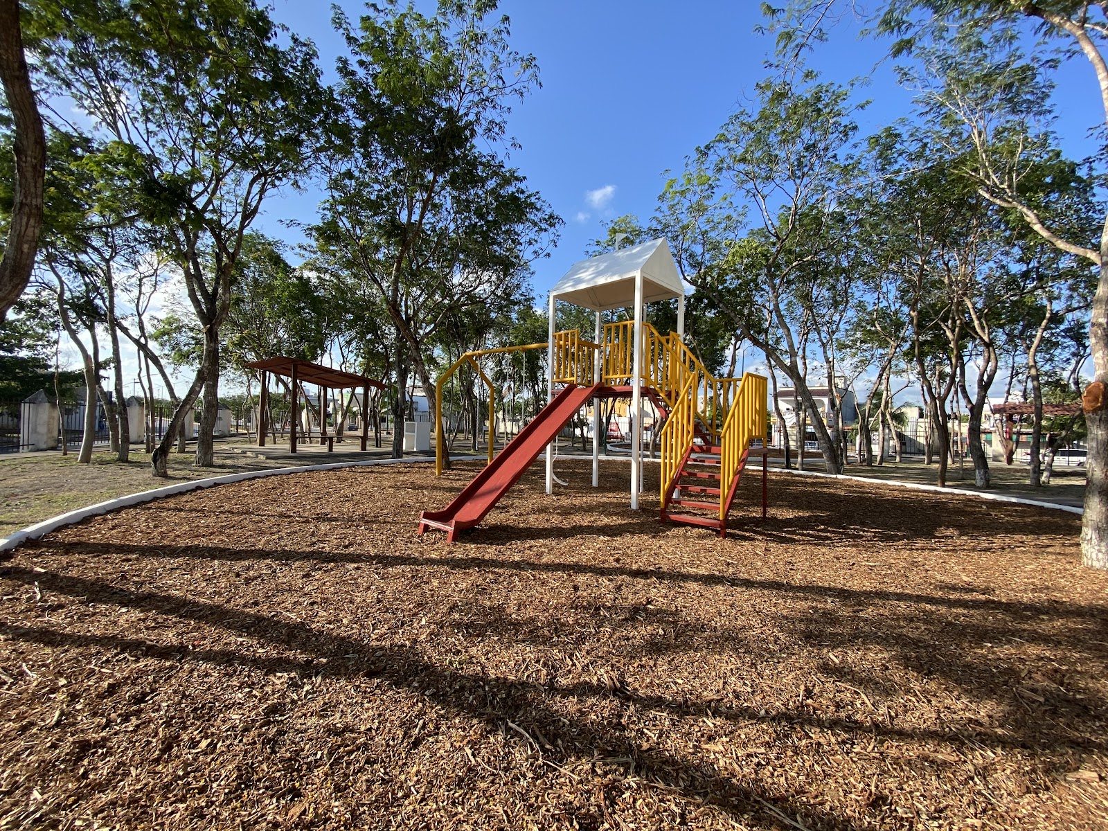 First Park Villas del Sol