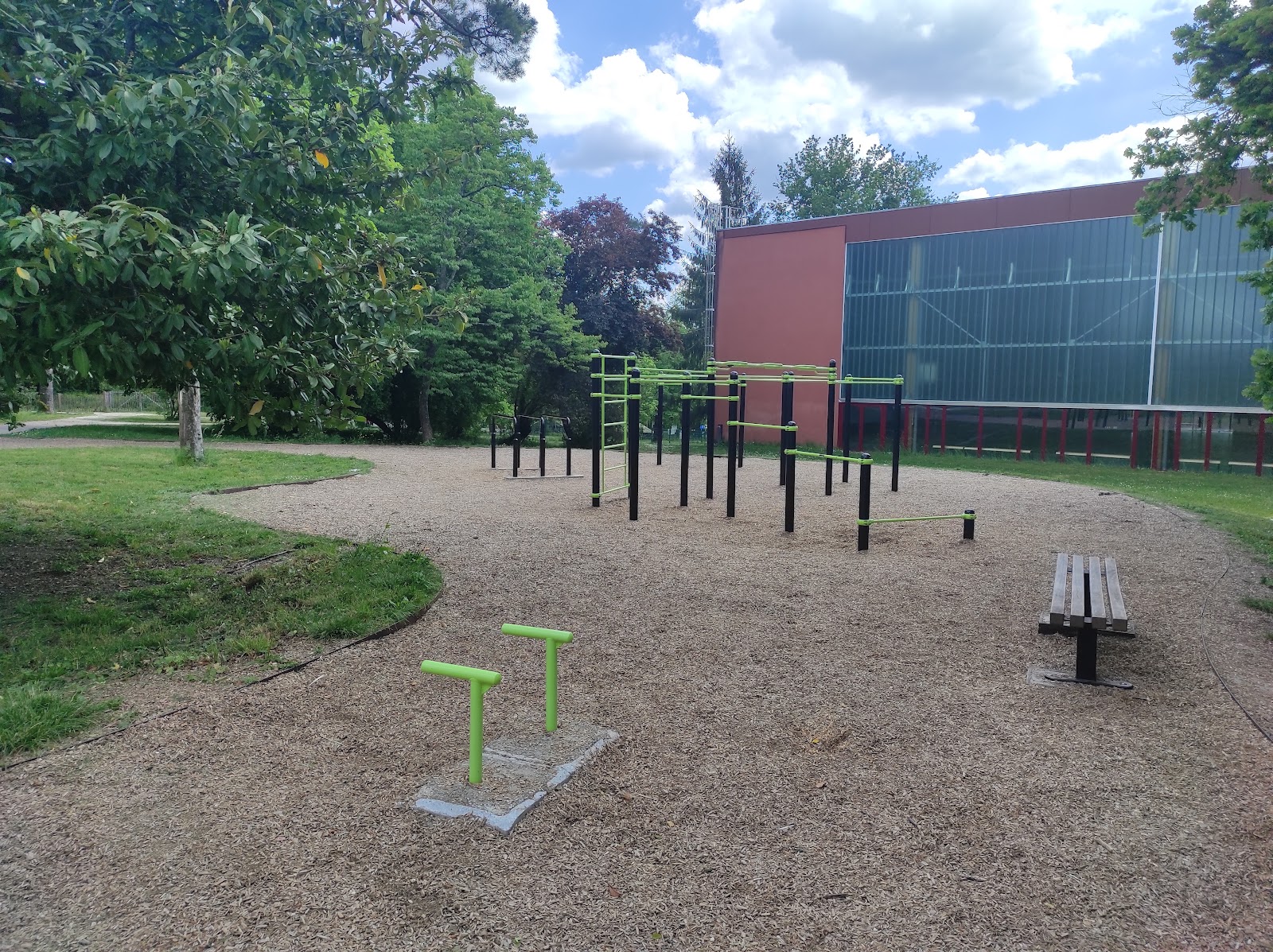Fitness musculation extérieur (Agrès)