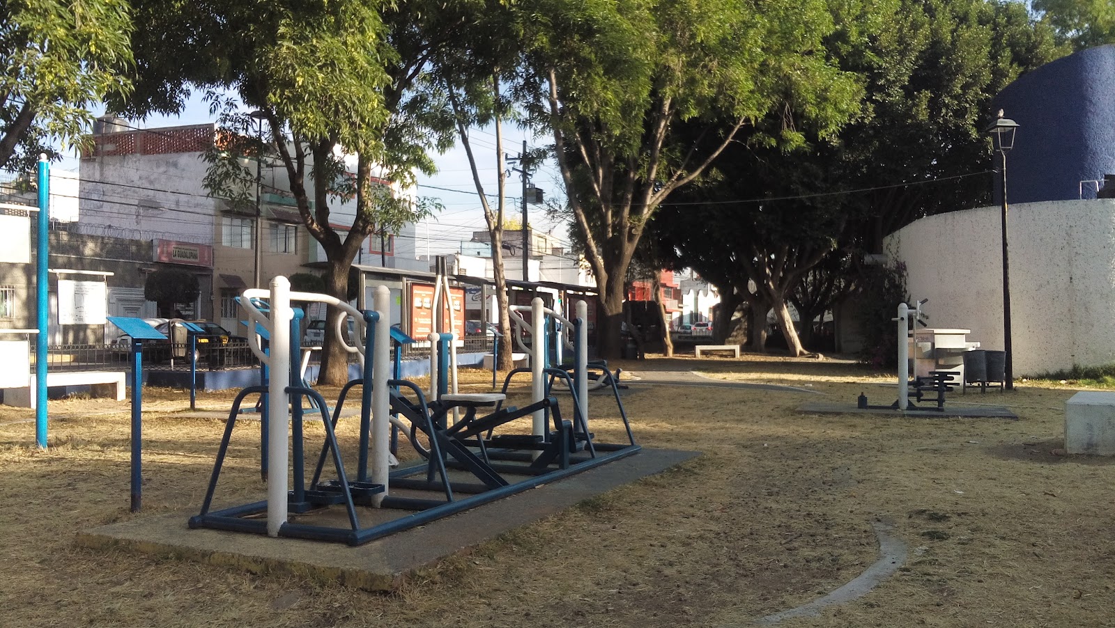 Gimnasio Del Parque De Las Ninfas