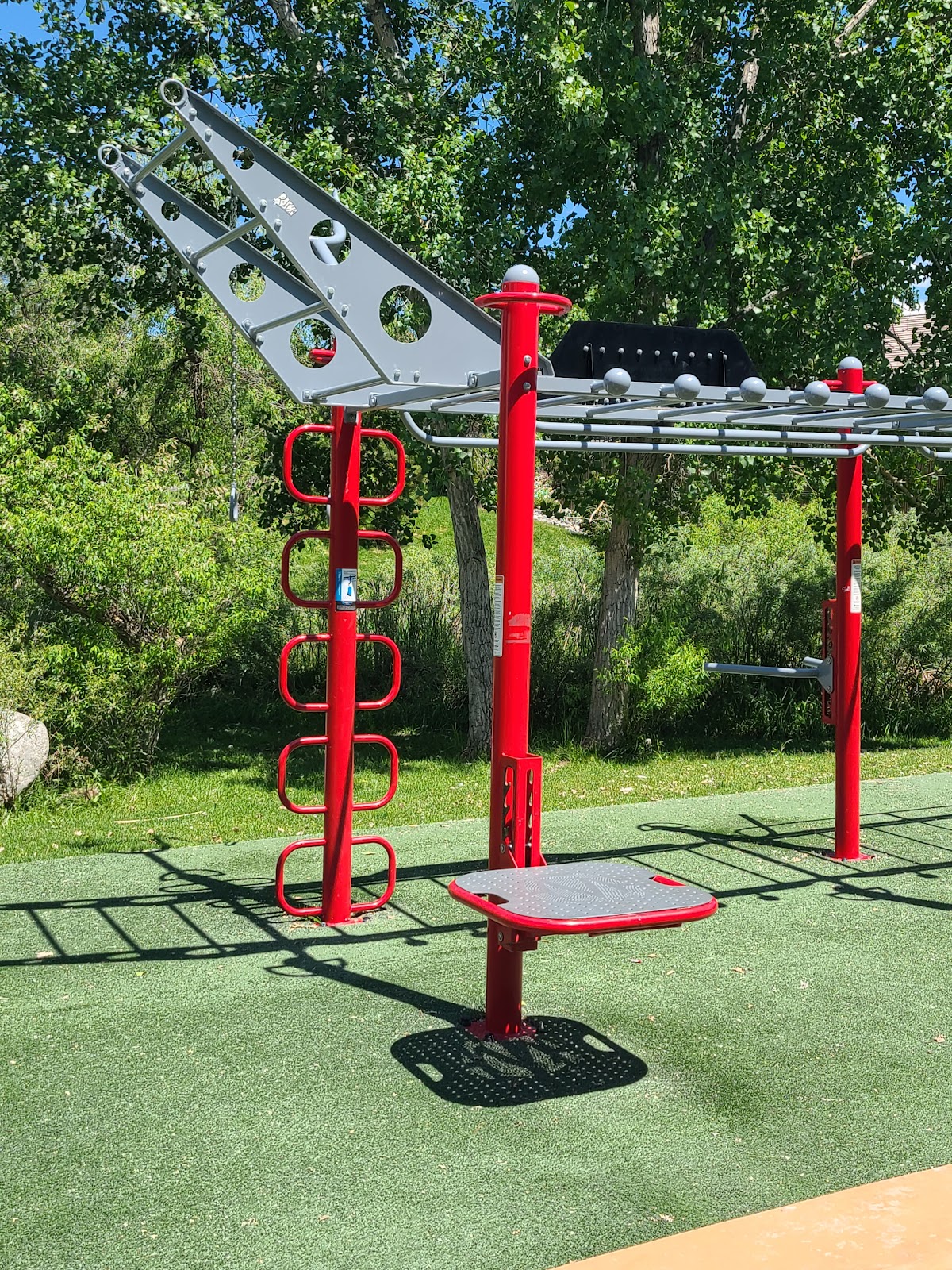 Goldsmith Gulch Outdoor Exercise Station