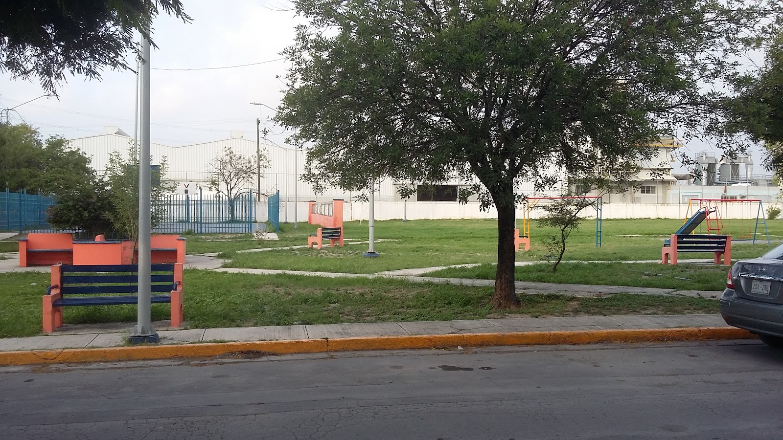 Los Morales 2do Sector Park