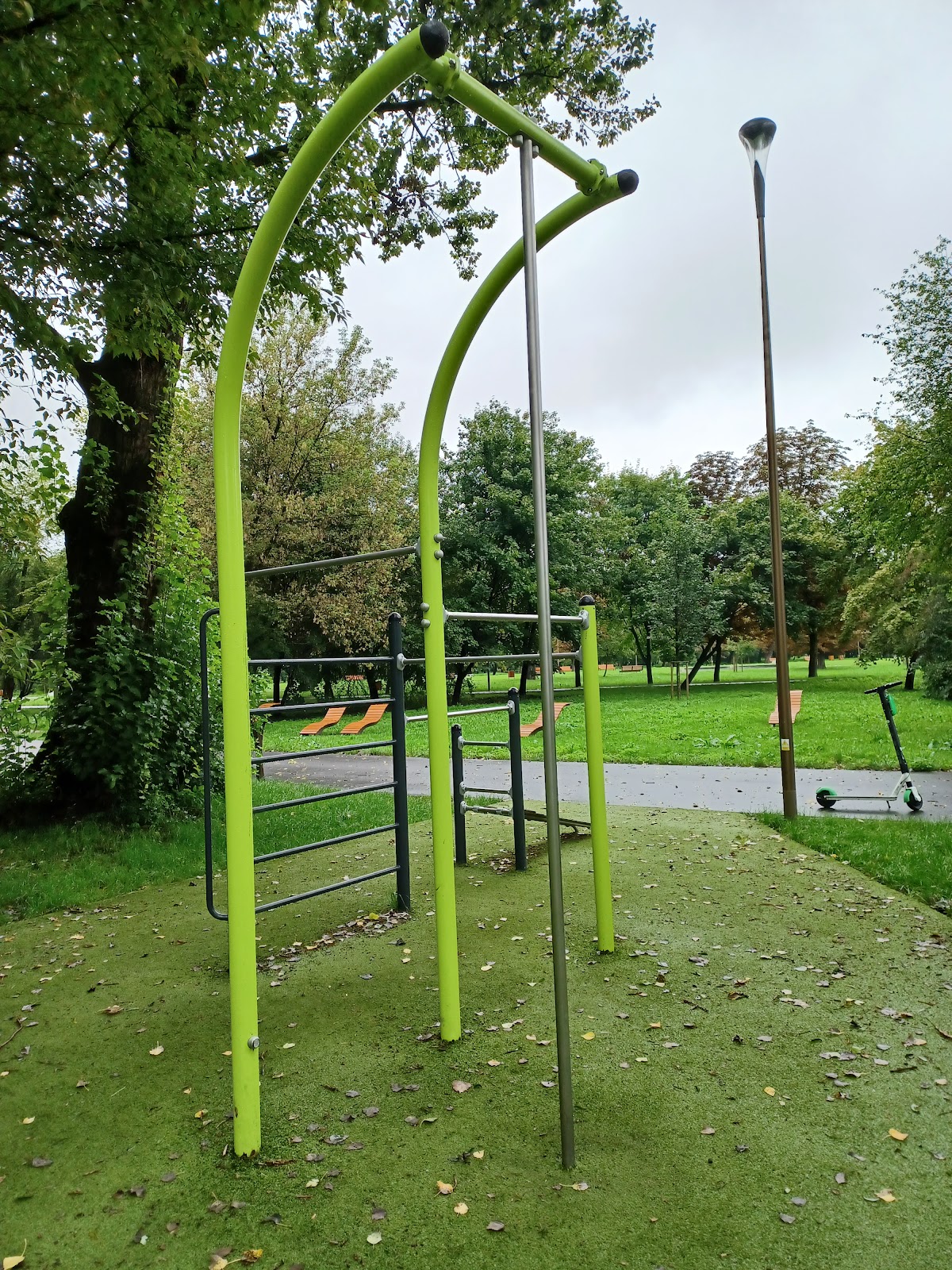 Ludowy Street Workout Park