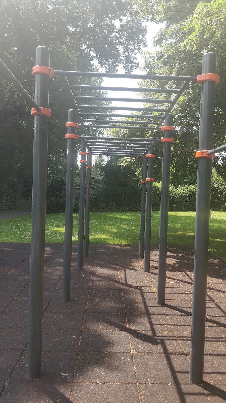 Nahe Street Workout Park