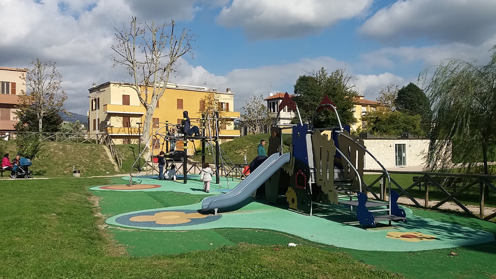 Parco Giochi di P.ta Romana