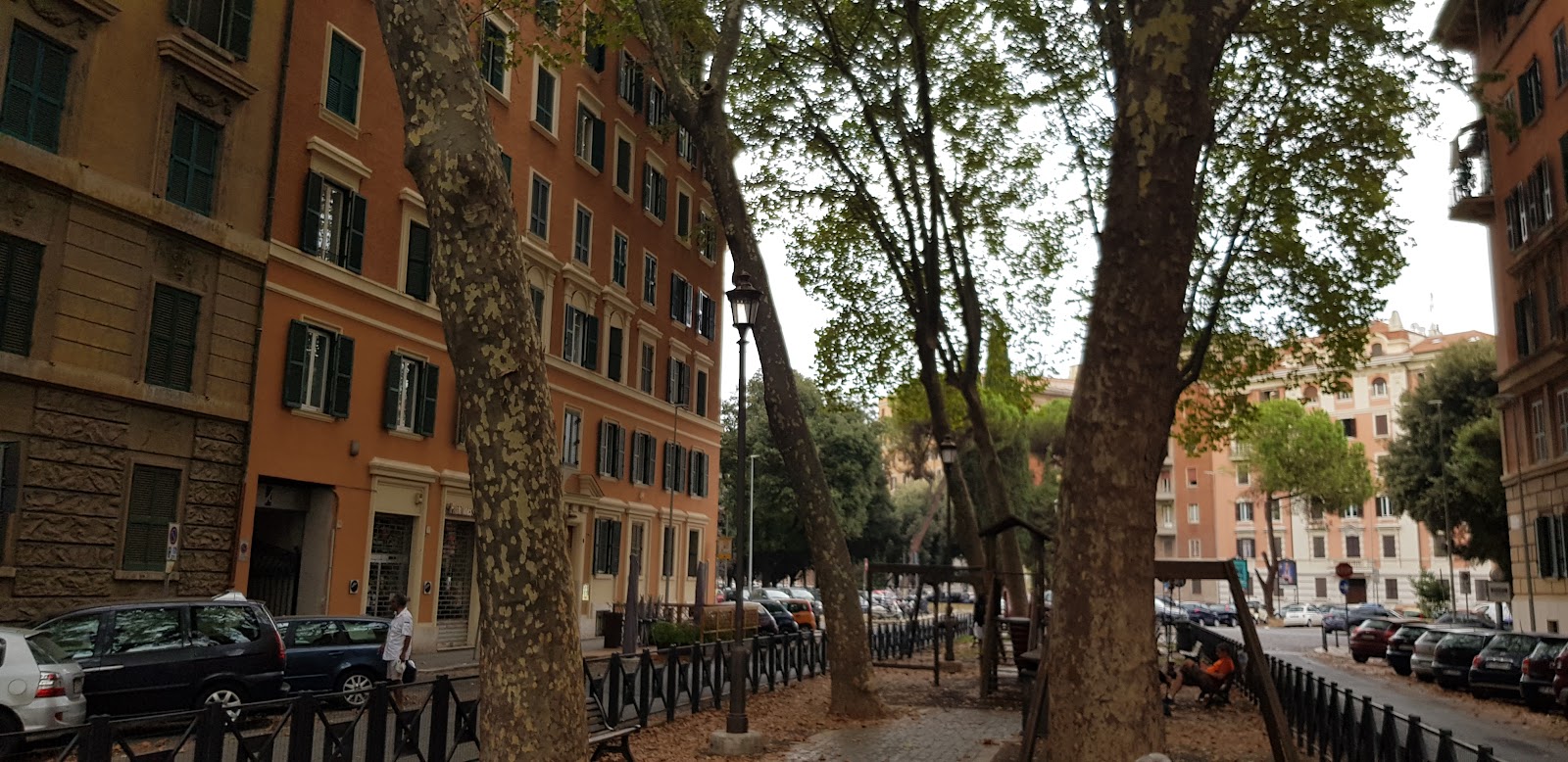 Parco giochi di via Tommaso Gulli