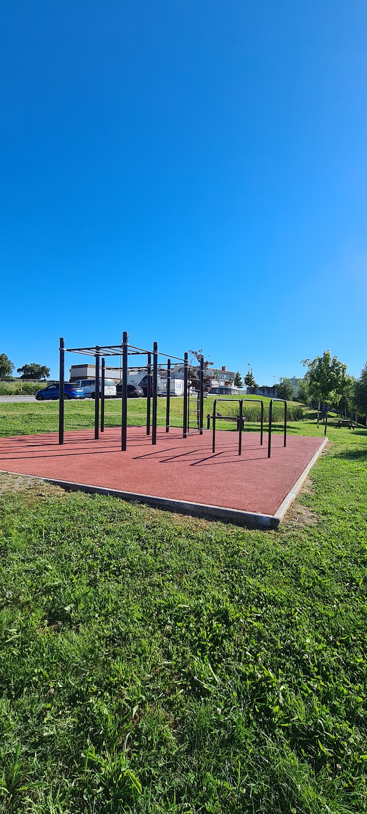 Parque de Street Workout e Calistenia Kenguru Pro