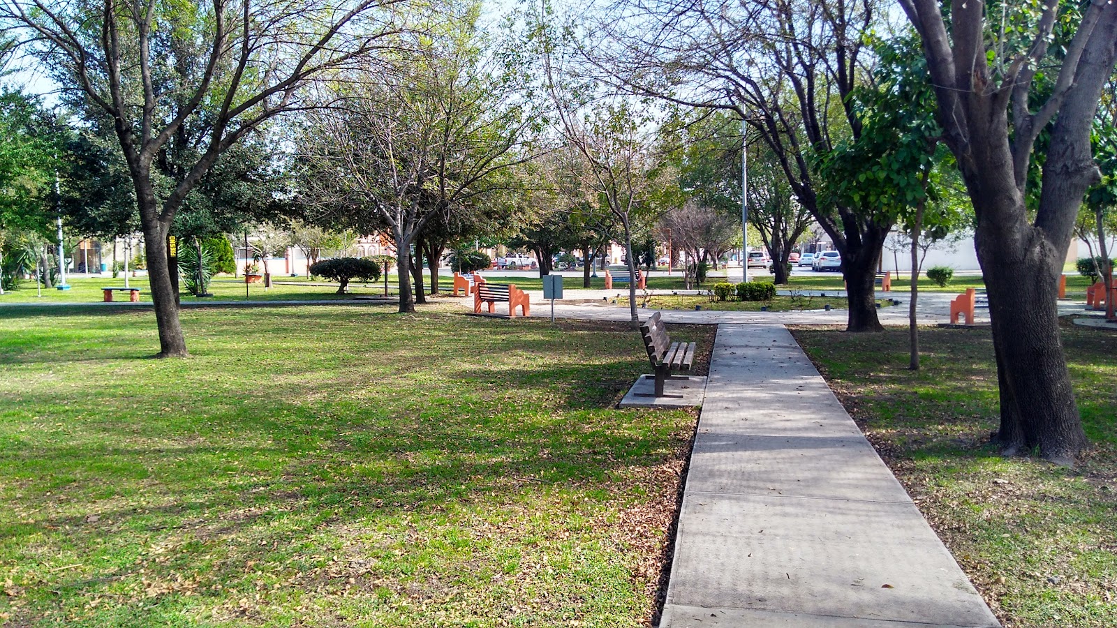 Residencial Periférico 1er Sector Park