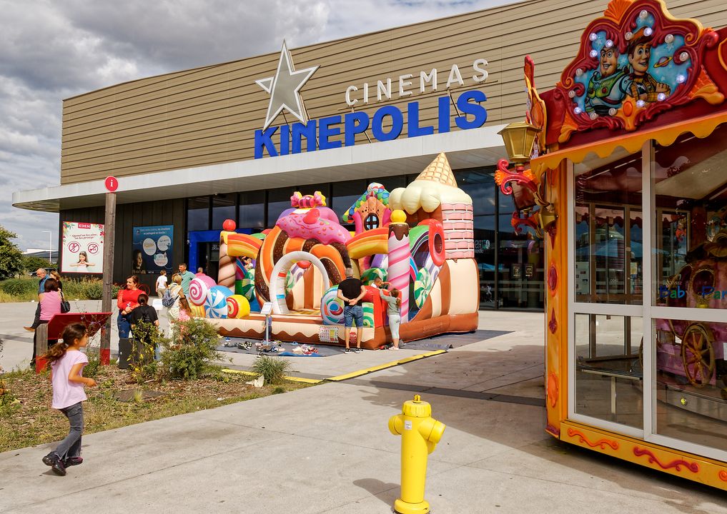 Shopping Center Eden