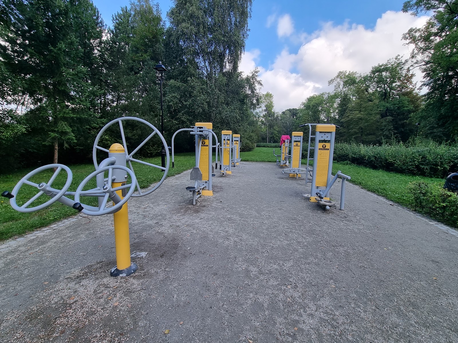 Siłownia na powietrzu Park Brochowski