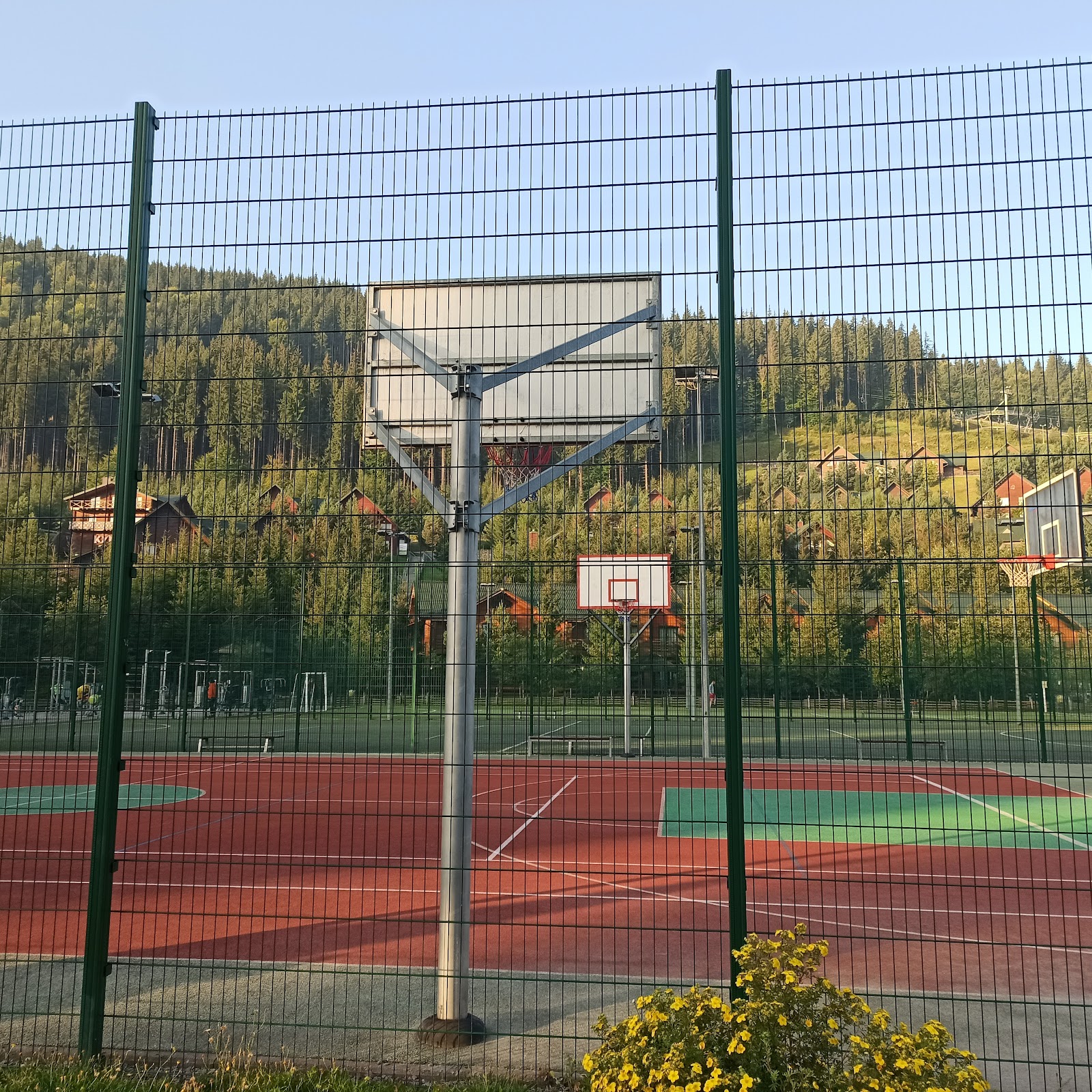 Sportyvnyy Maydanchyk