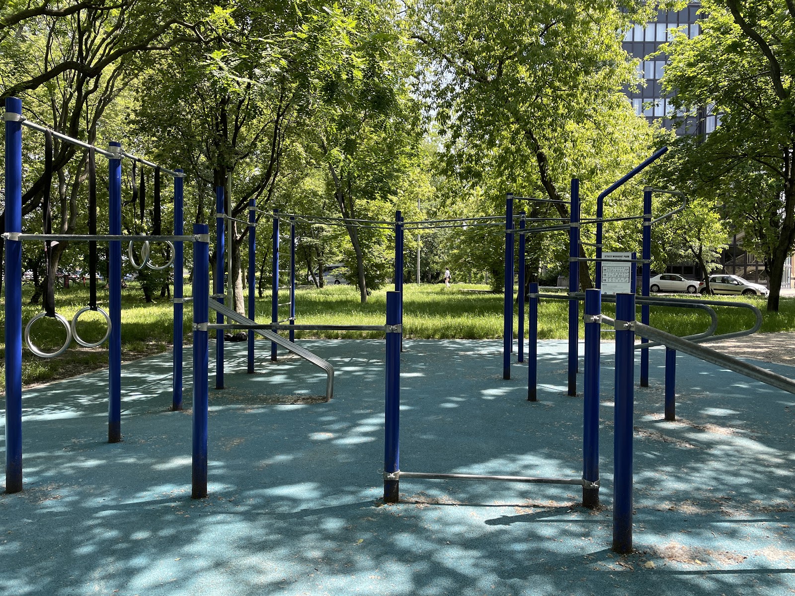 Street Workout Park - Egyetmisták Parkja