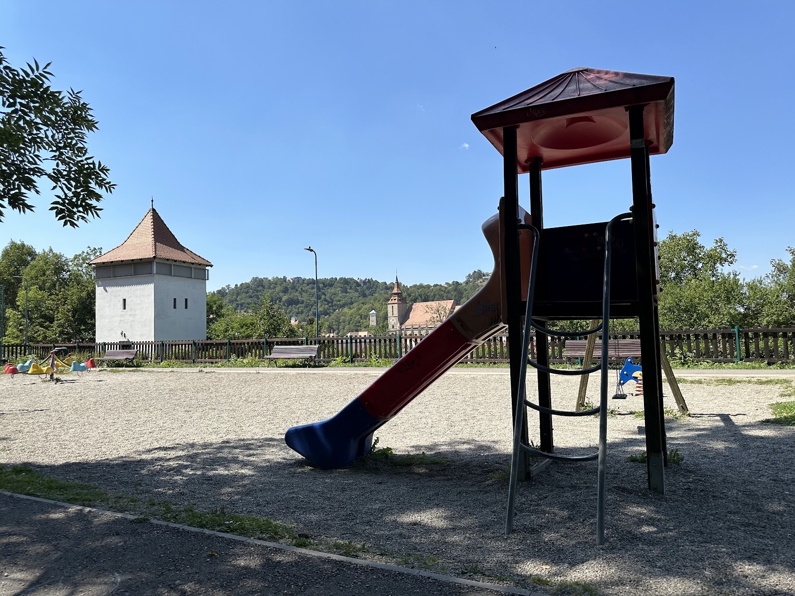 Street workout outdoor gym