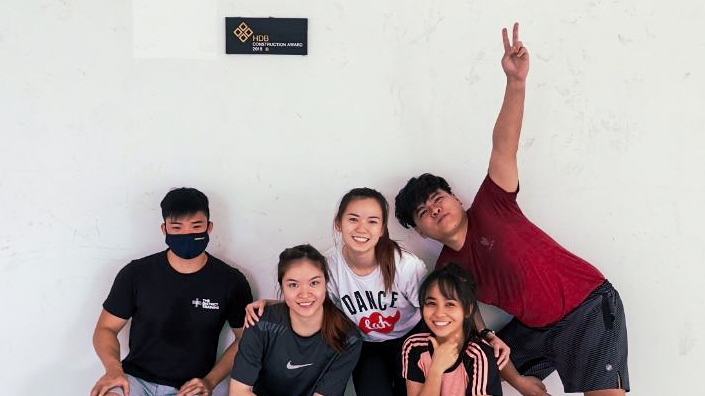 The District Training | Calisthenics & Yoga Classes @ Bukit Batok Sky Peak