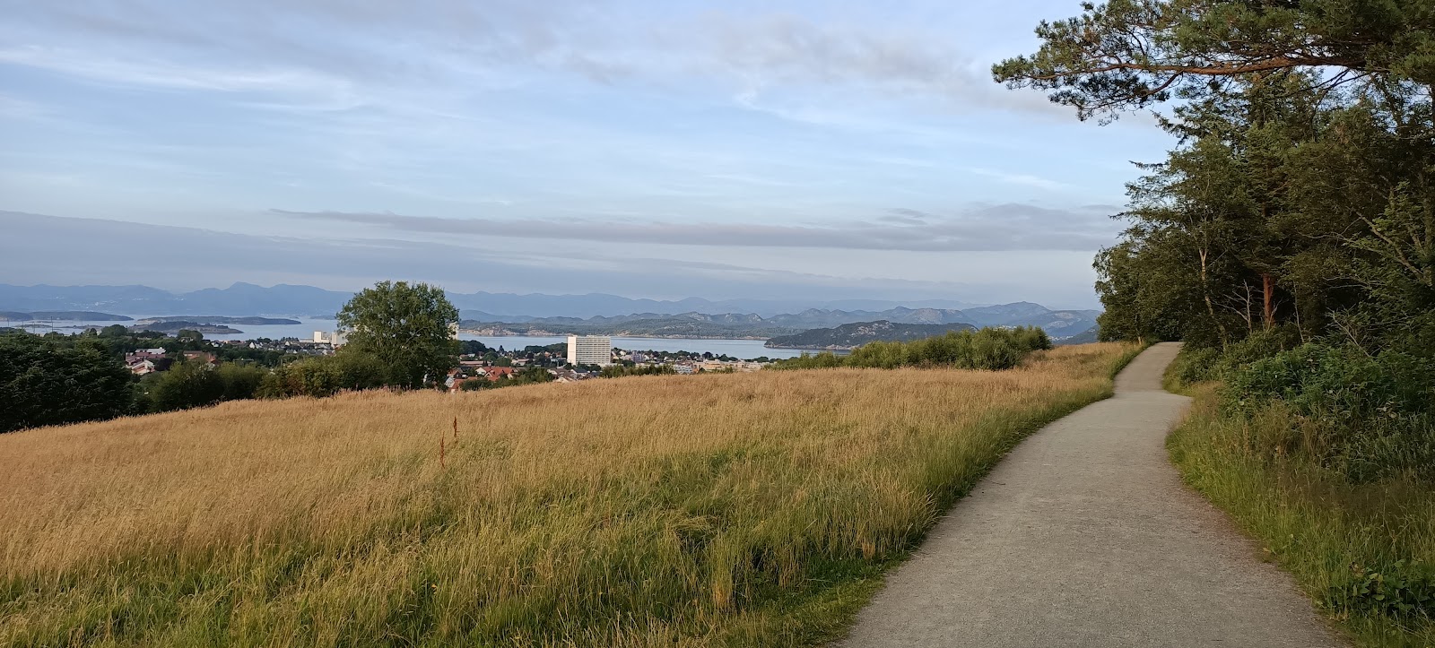 Tufteparken Hinnaberget Treningspark - Calisthenics park