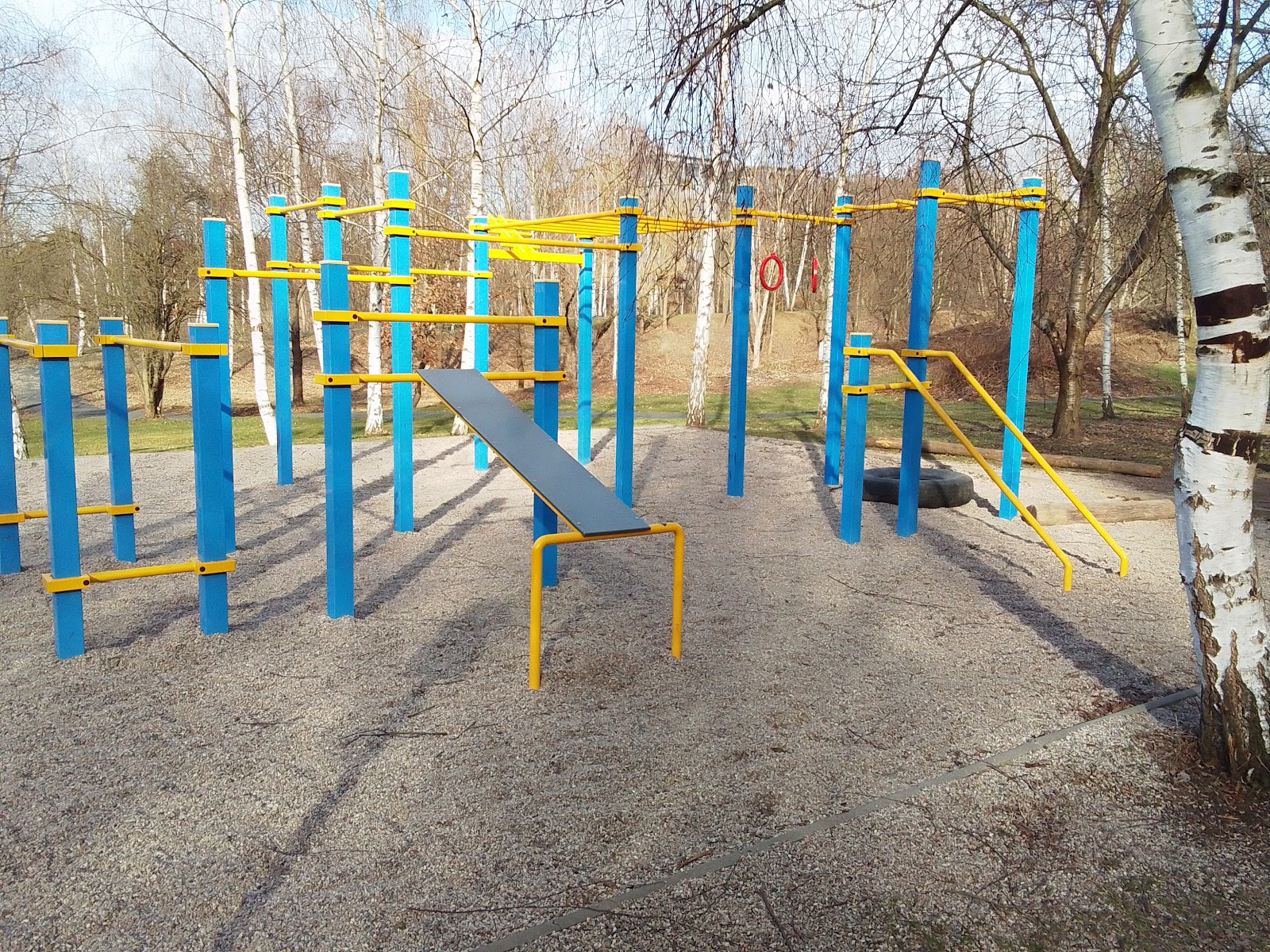 Workout v parku Nové Roztyly Fitpark Outdoor Fitness