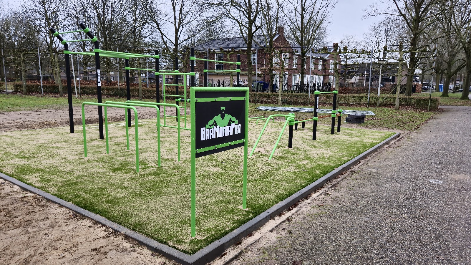 Calisthenics park BarManiaPro outdoor Gym
