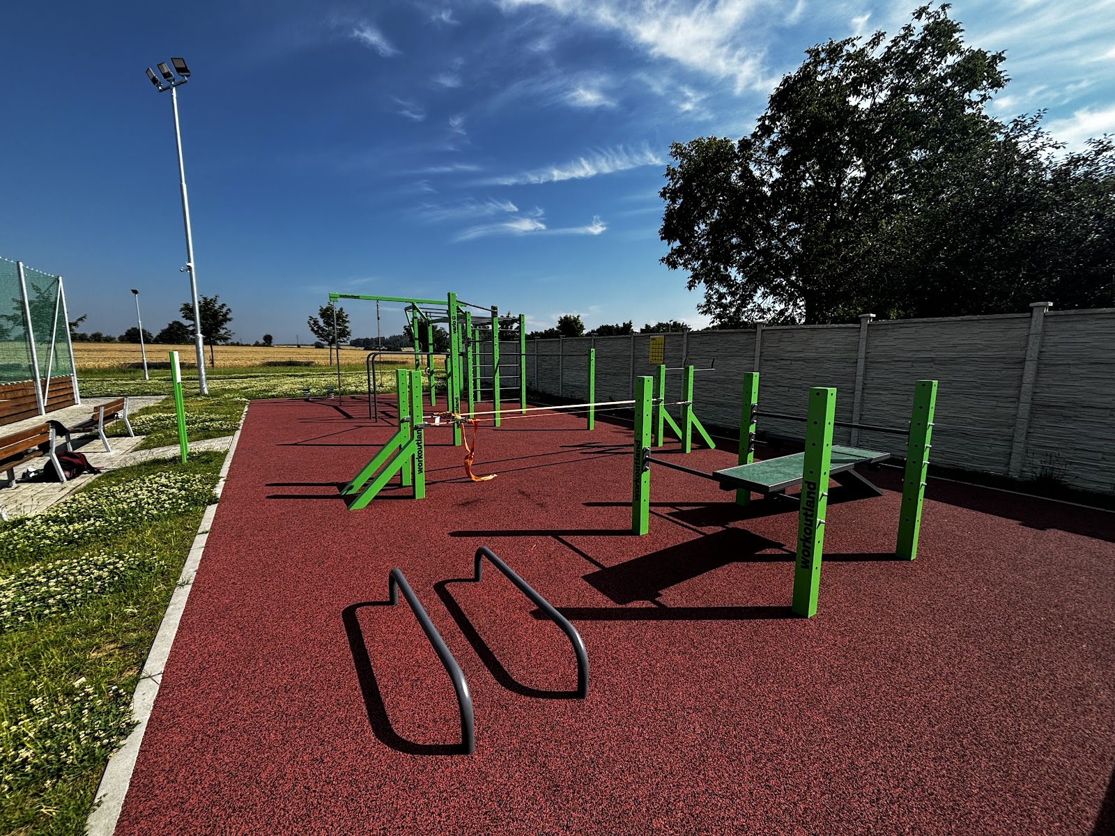 Outdoor workout (Venkovní posilovna)