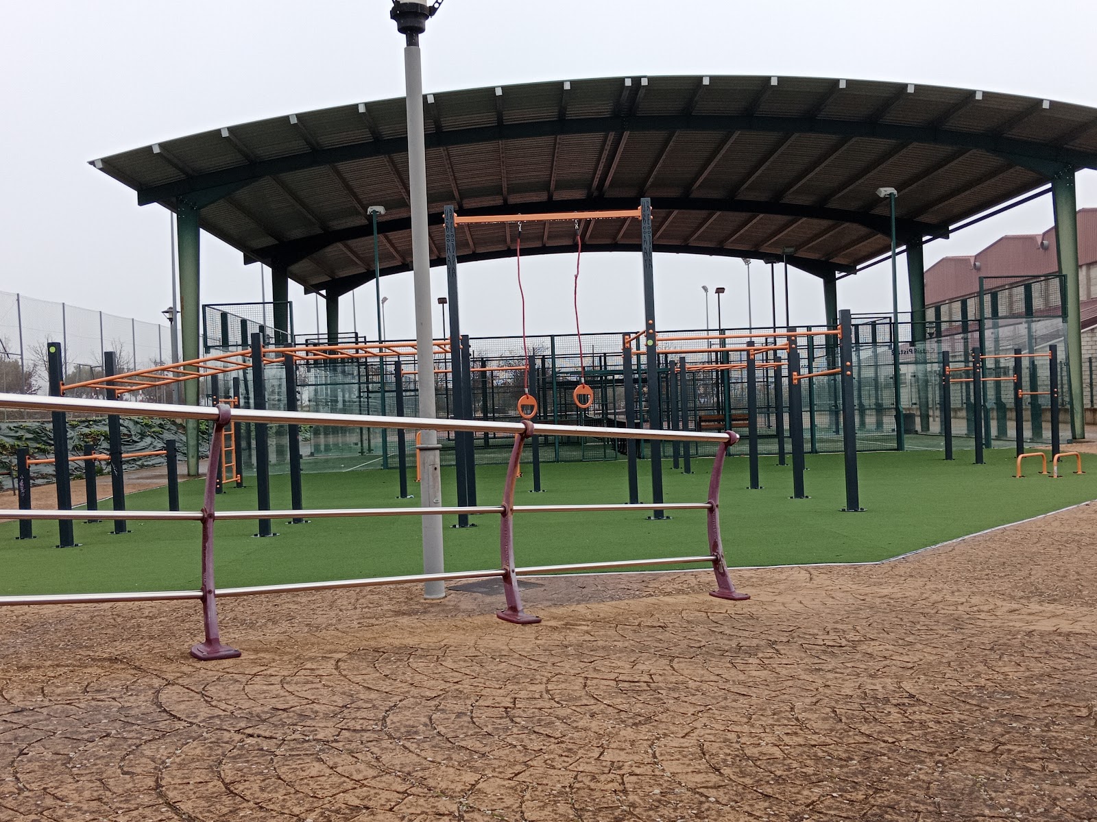 Parque de calistenia y streetworkout Lardero