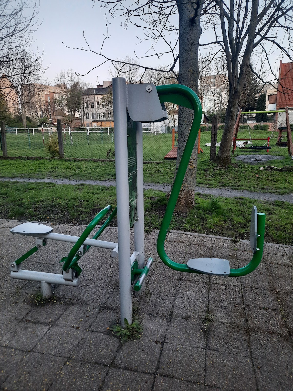 Siłownia na świeżym powietrzu