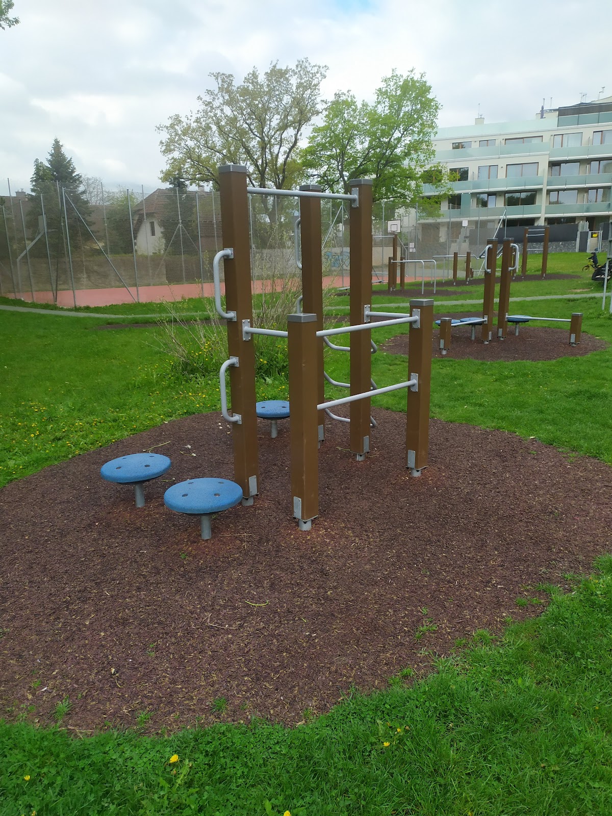 Venkovní posilovna - Fitpark Vodnická