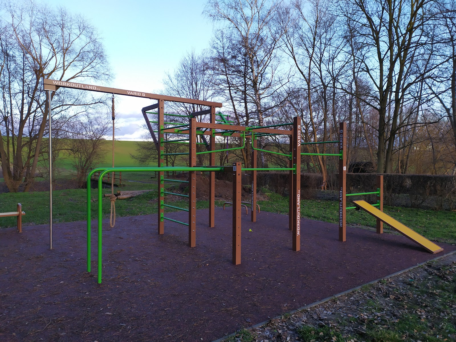 Workoutové hřiště