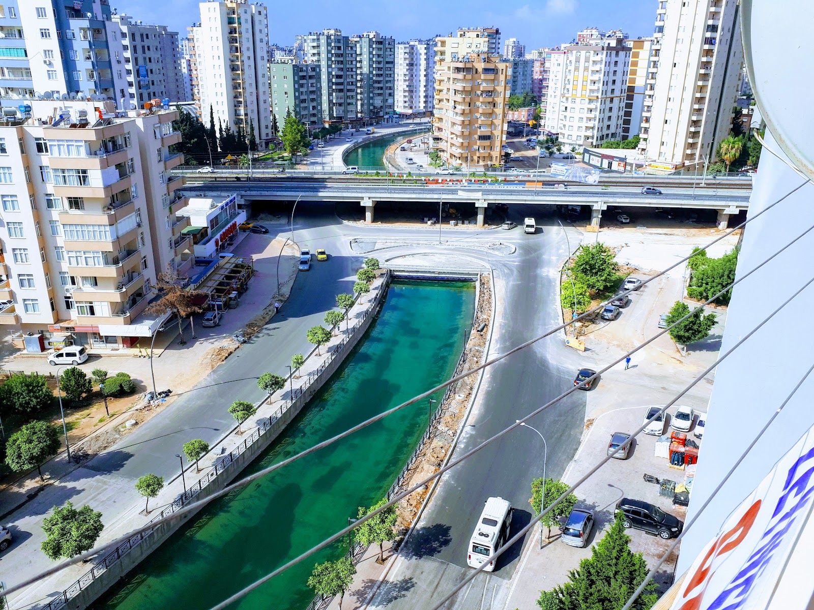 Blue Boulevard Martyrs' Park