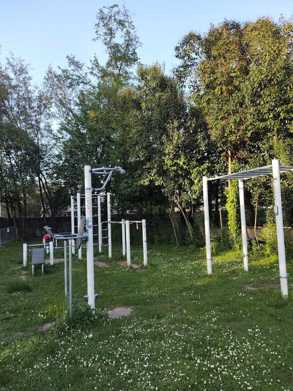 Calisthenics park