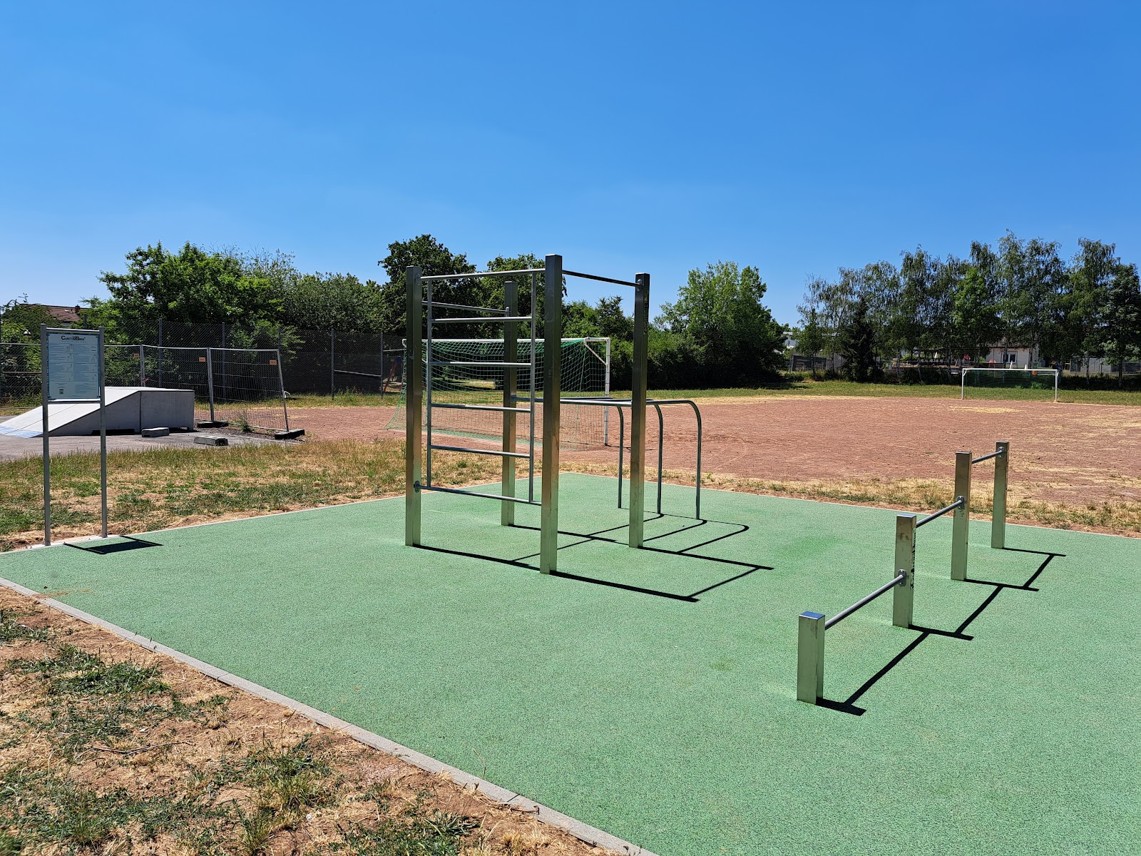 Calisthenics Park - Geisenheim (Marienthal)
