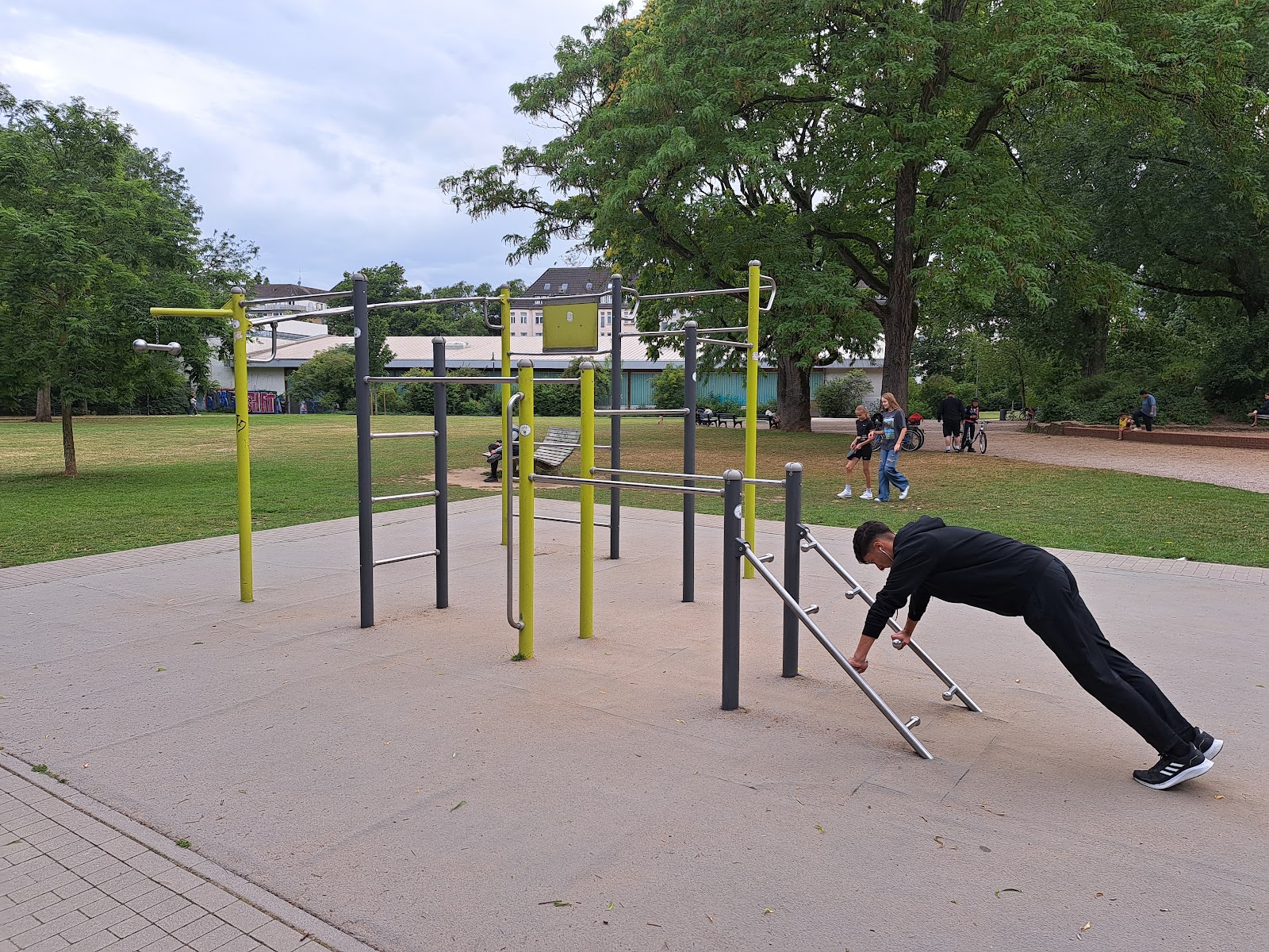 Calisthenics Park im Zoopark
