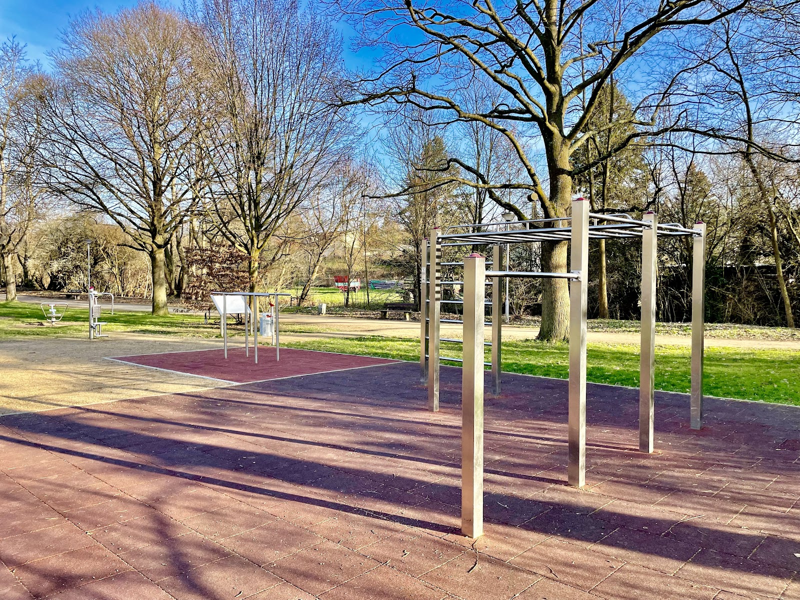 Eberstädter Bewegungspark Modauzirkel Modaubrücke
