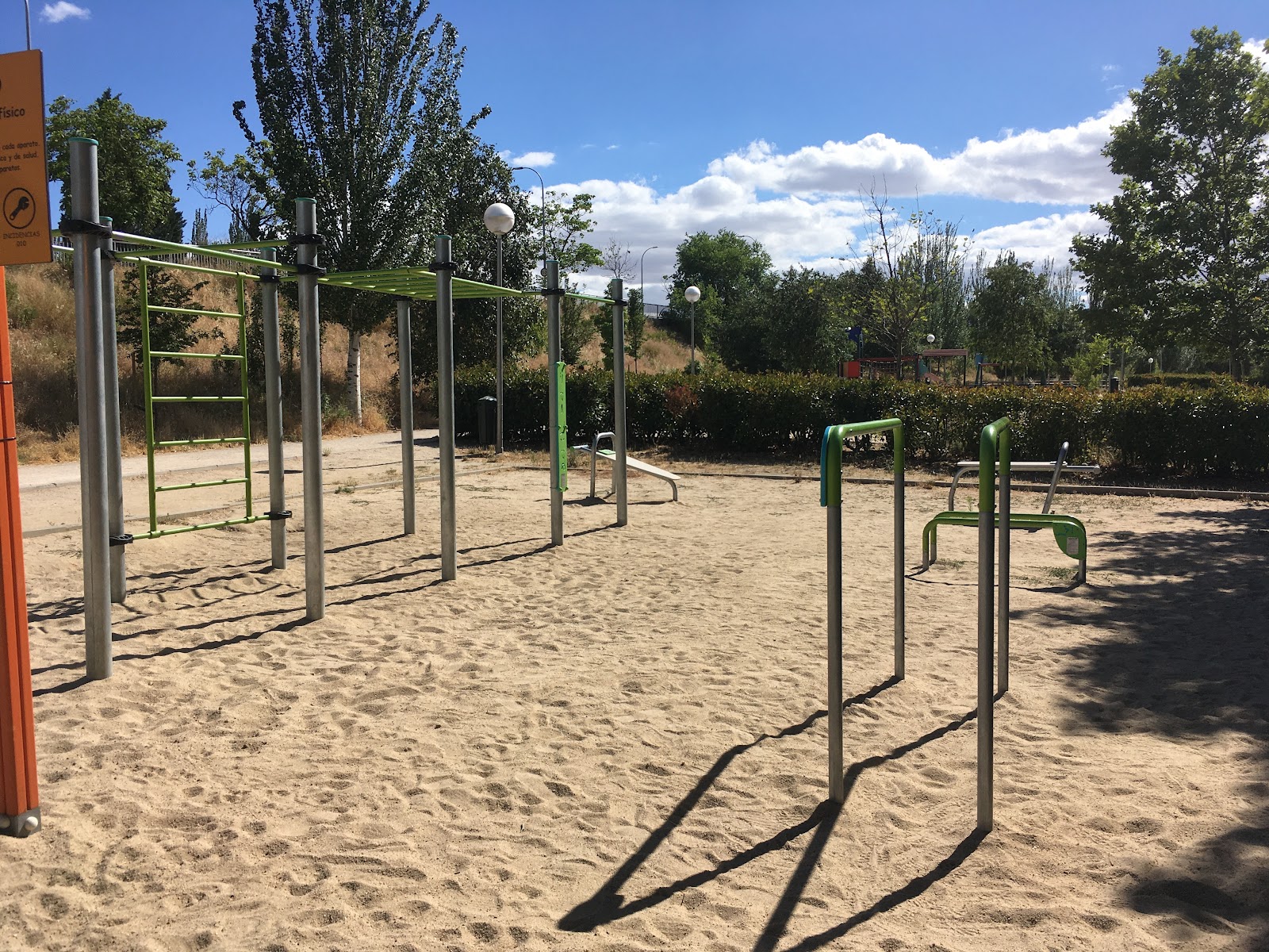 EMI Parque de calistenia