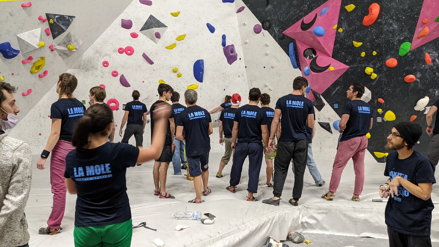 La MOLE Sports Academy