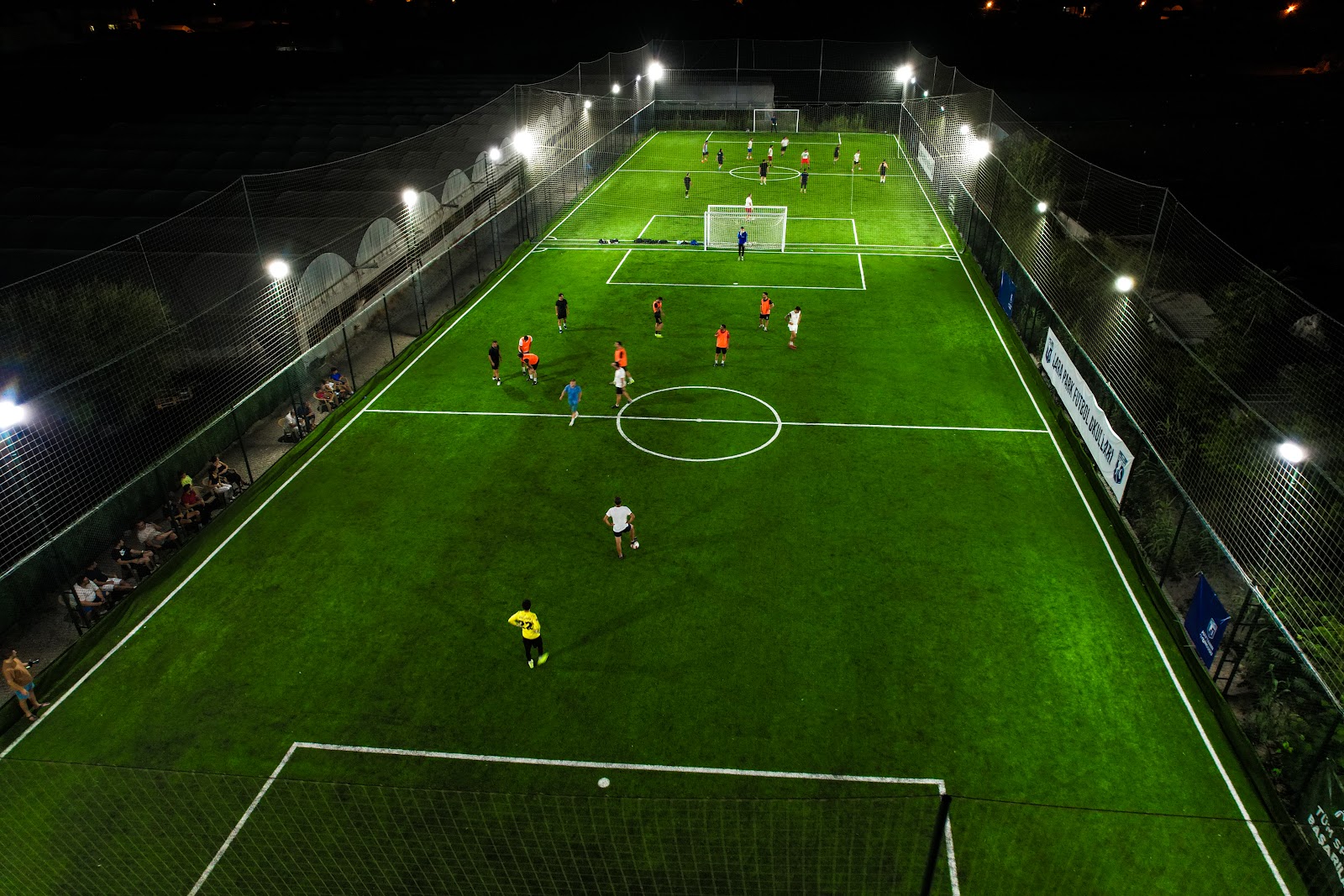 Lara Park Spor Kompleksi