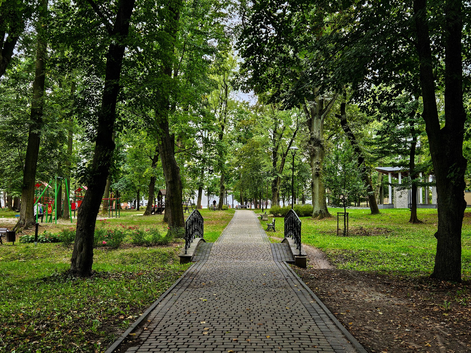Maria & Olivier Resseguier's Nisko Town Park