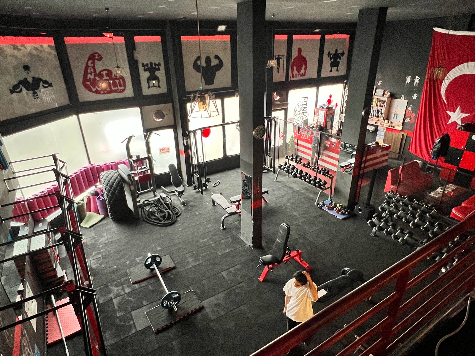 MD GYMNASIUM CROSSFIT