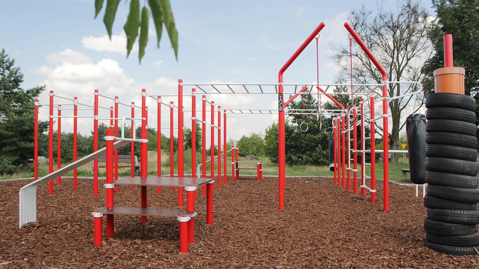 Outdoor Fitness Center, Starmax
