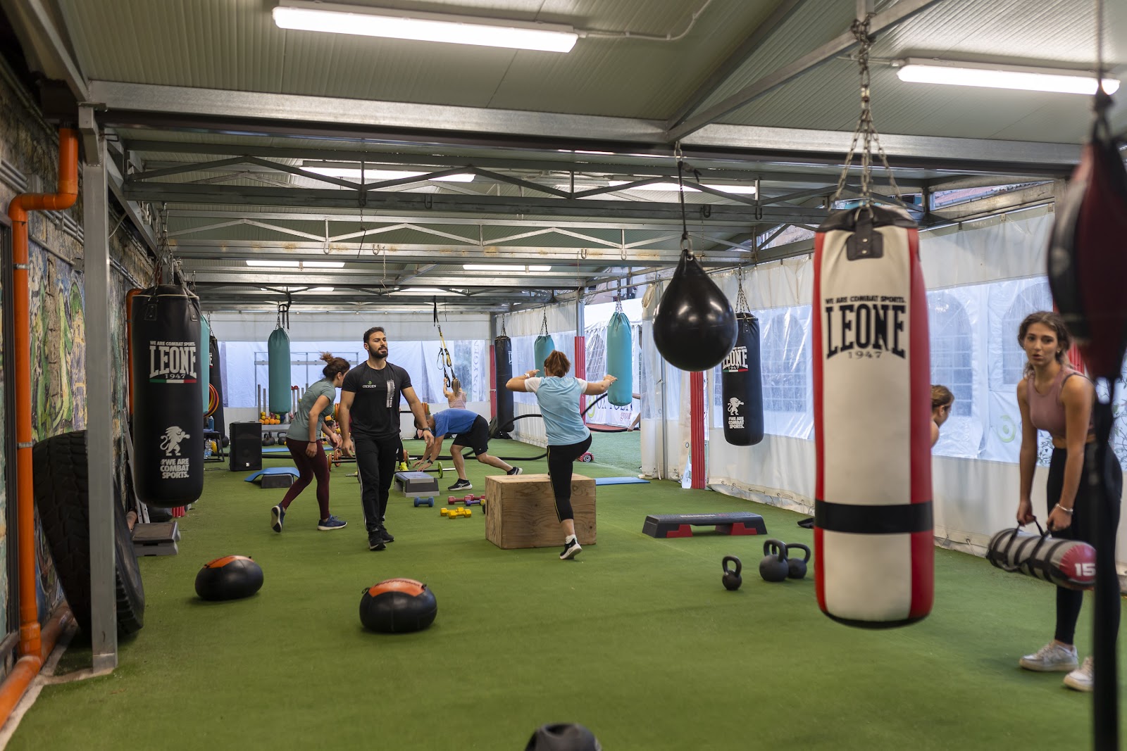 Oxygen fitness place