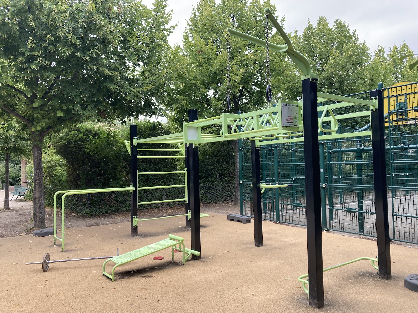 Parc de Street Workout du Square Ernest Gouin