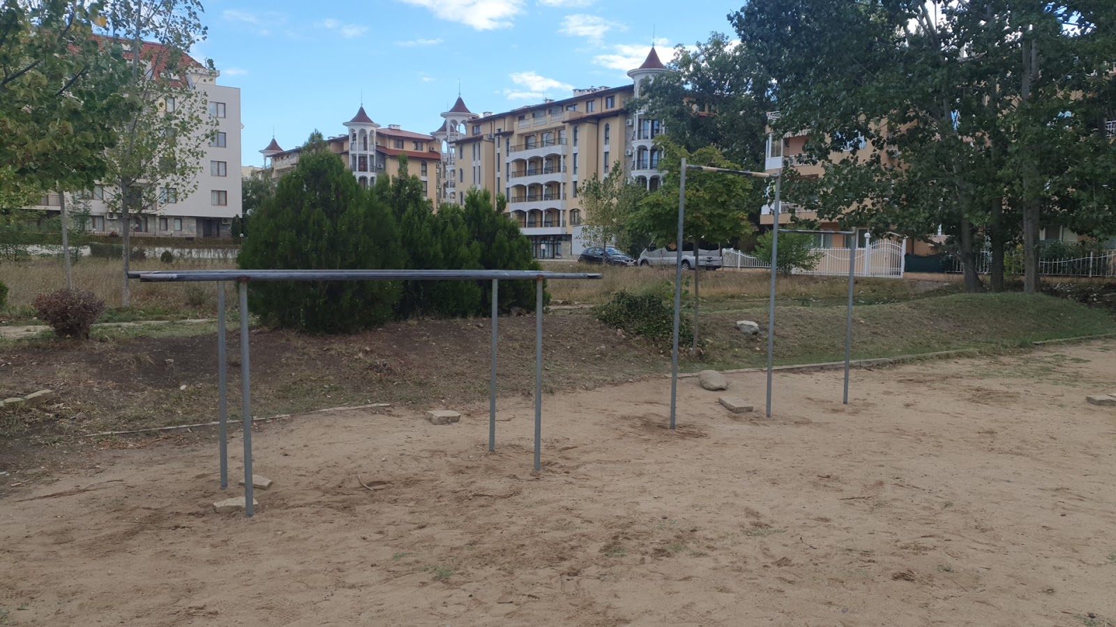Фитнес на улице комплексов Афродита.
