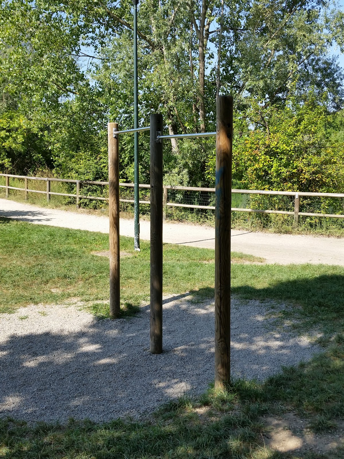 Pull-Up Bar