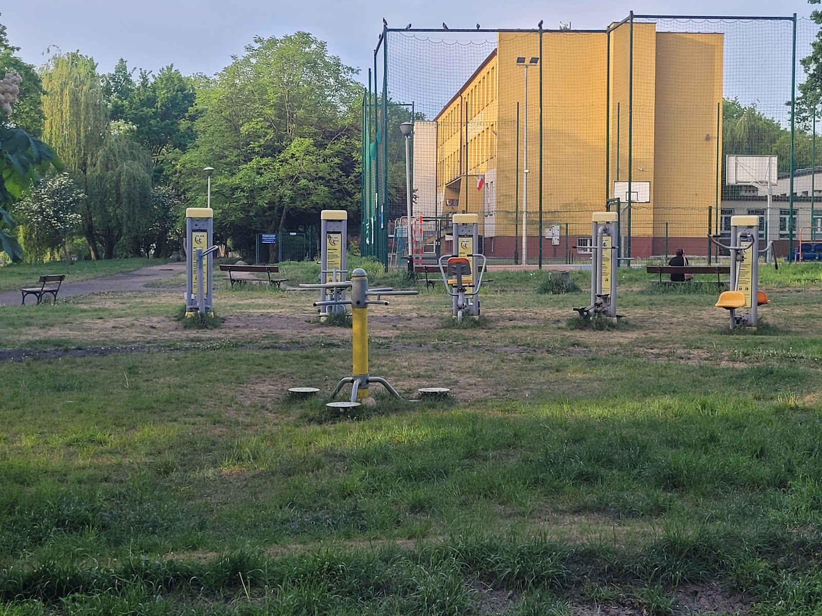 Siłownia plenerowa MAJ
