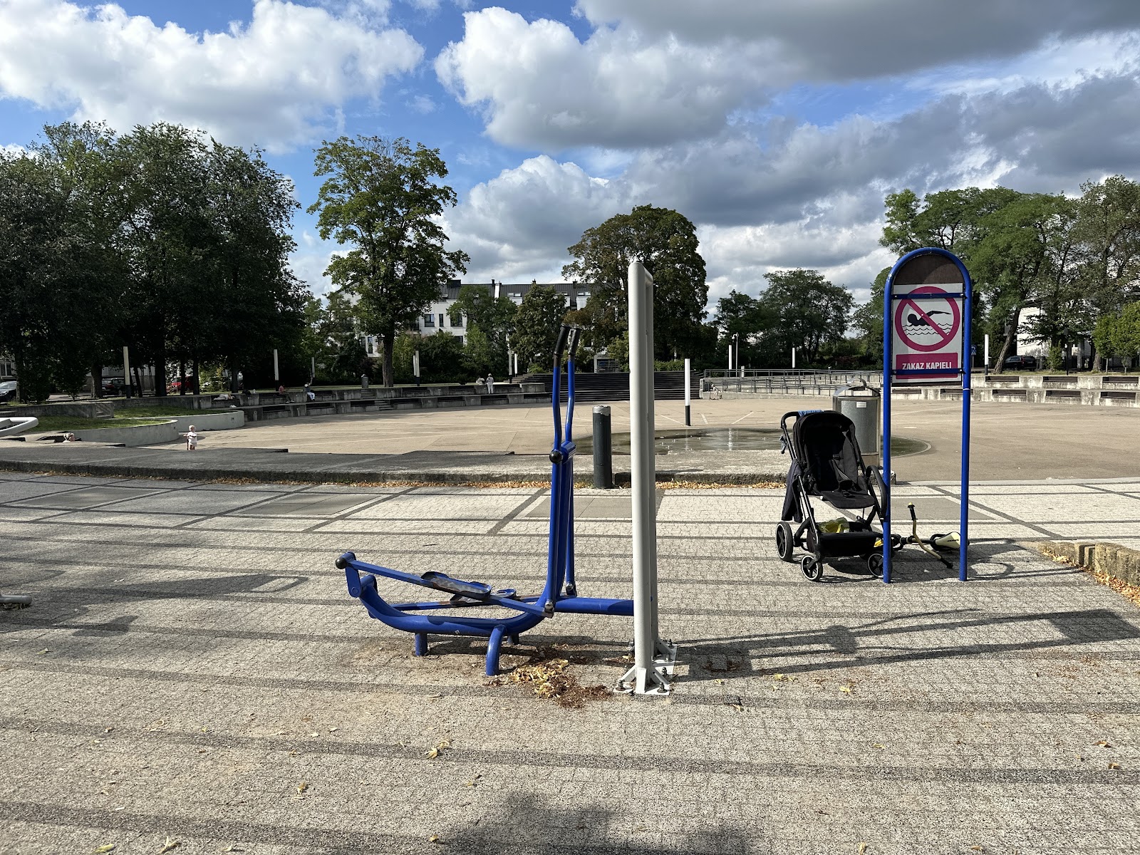 Siłownia plenerowa + system drążków do workout-u