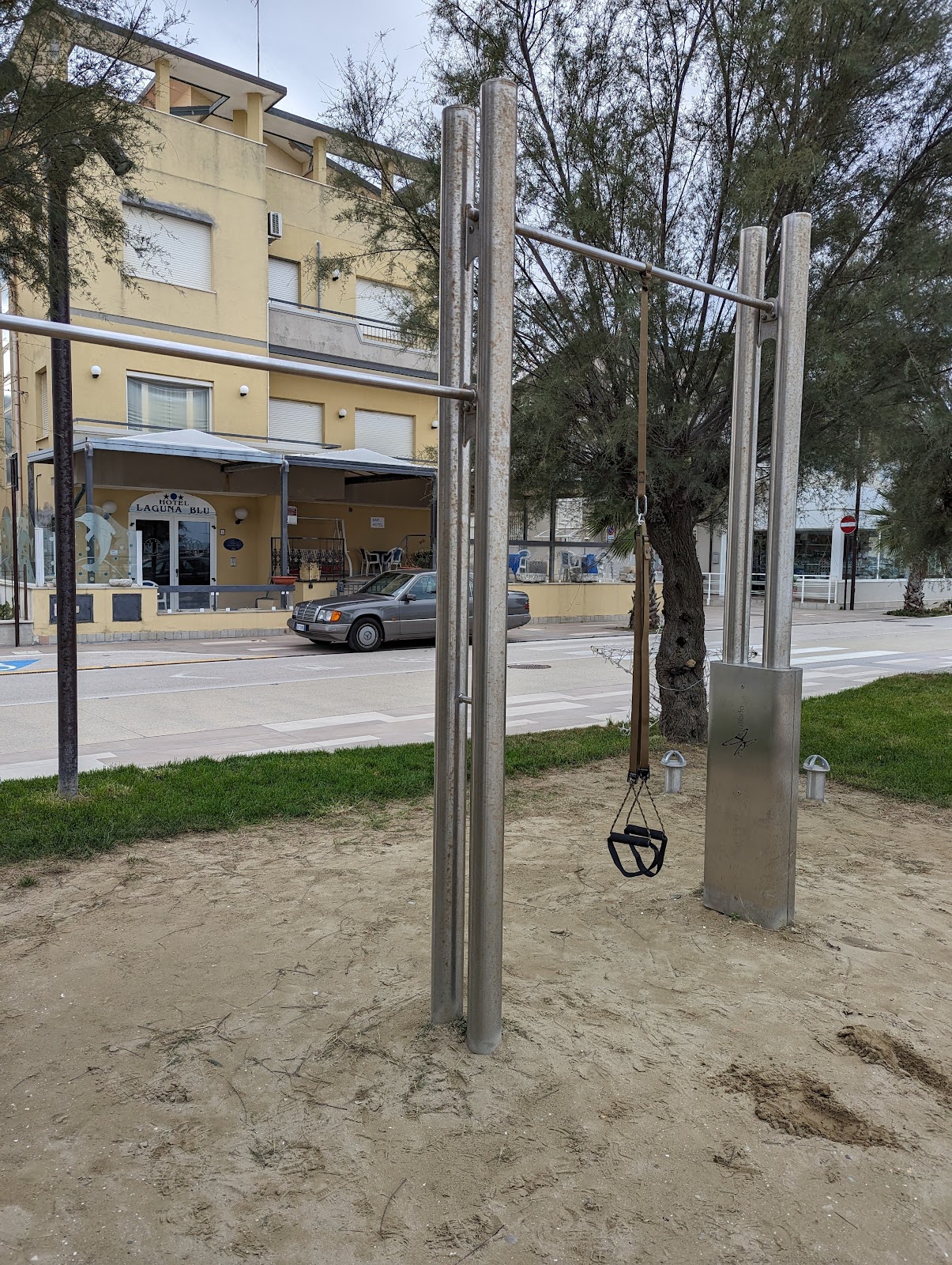 Small Calisthenics Park