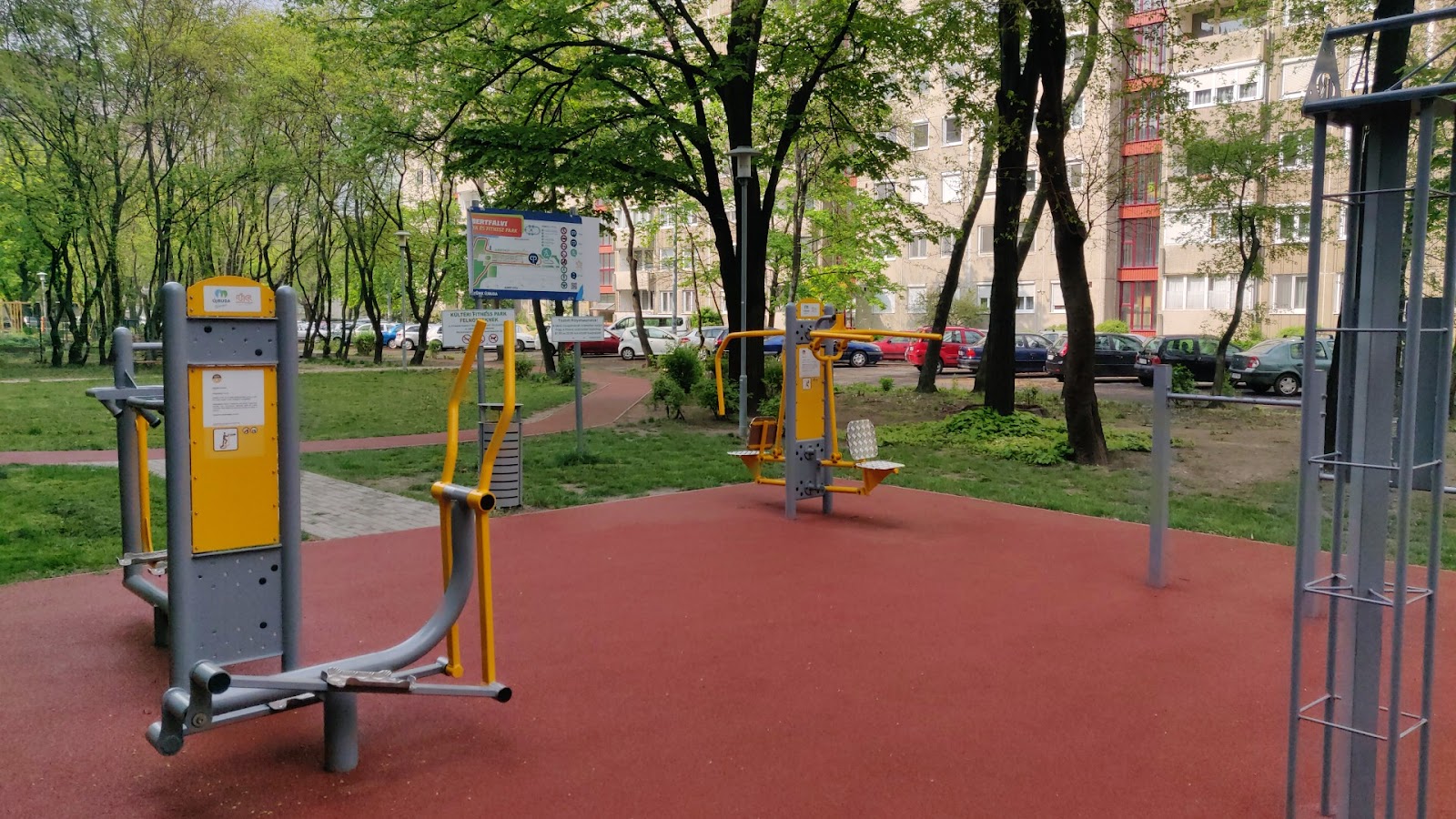 Szabadtéri kondi park